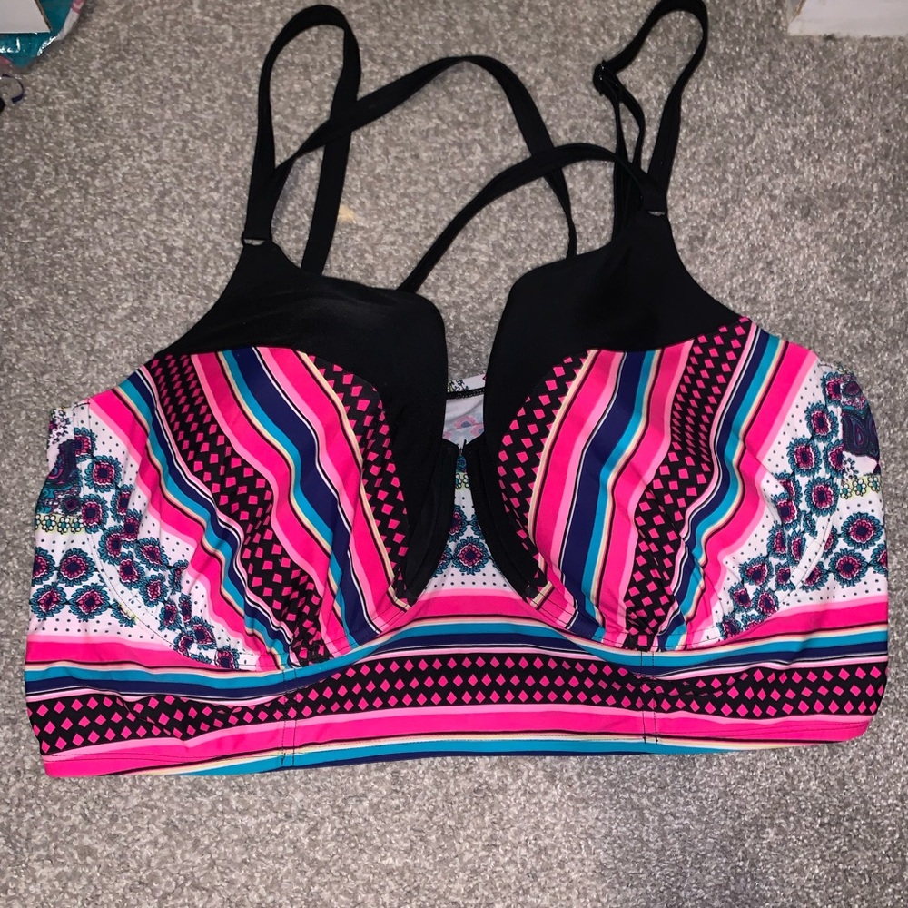 Cacique: Balconett Swim Top